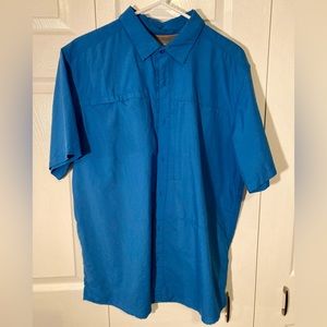 Mountain Hardwear Brilliant Blue 
Vented Tech Short Sleeve Shirt
